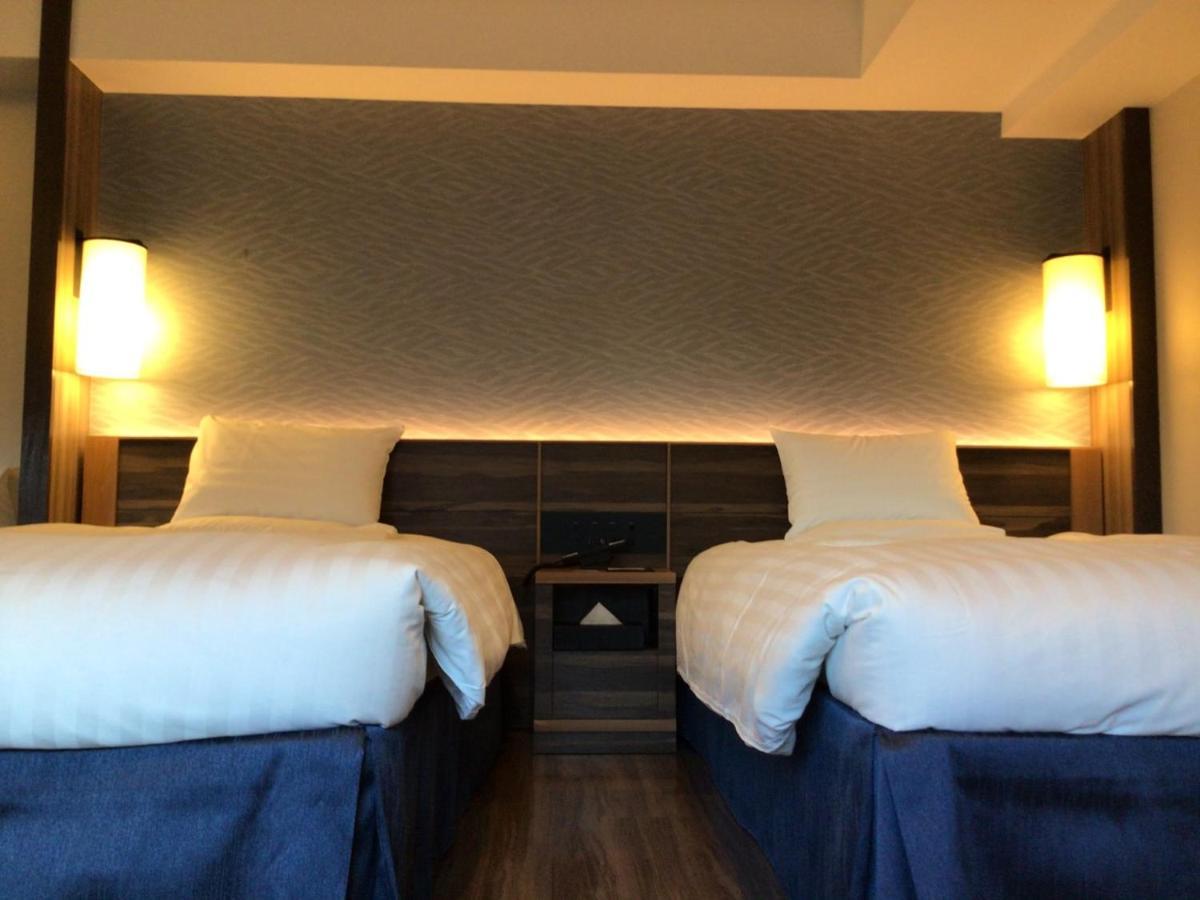 Excel Tokyu 4*